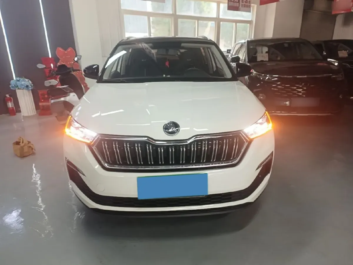 2020 Skoda Kamiq 1.5L 112HP L4 6AT,autocango,china used car exporter,china ev exporter,chinese used car exporter,chinese used ev exporter