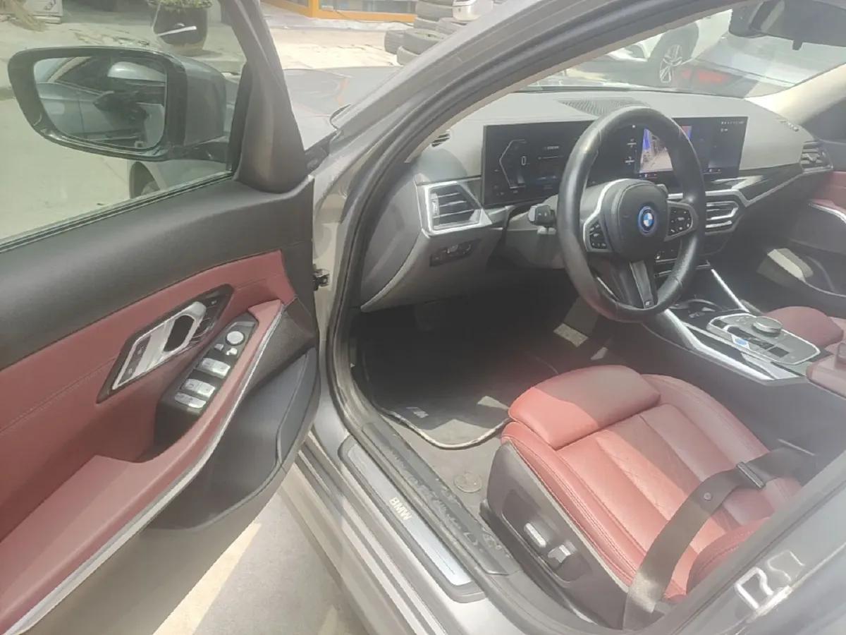 2022 BMW i3 BEV 70KWH,autocango,china used car exporter,china ev exporter,chinese used car exporter,chinese used ev exporter