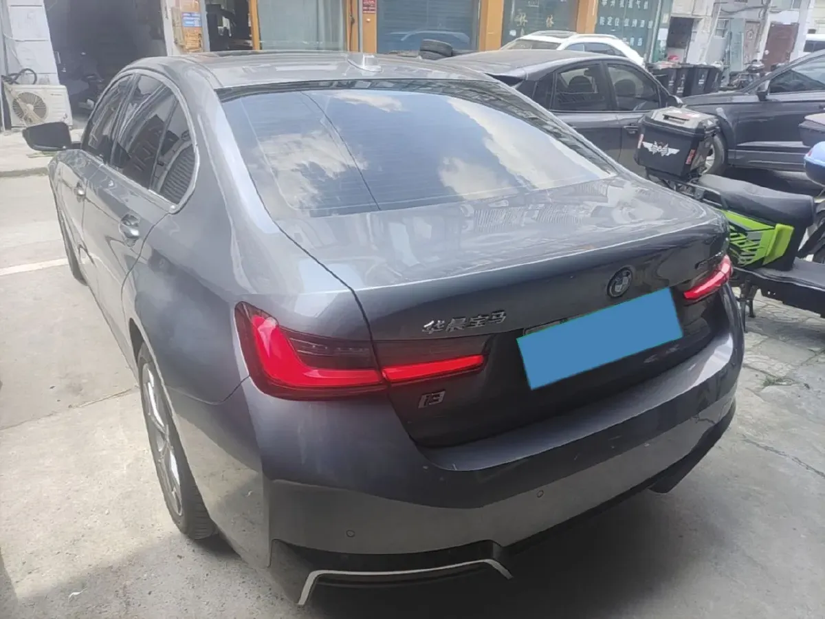 2022 BMW i3 BEV 70KWH,autocango,china used car exporter,china ev exporter,chinese used car exporter,chinese used ev exporter