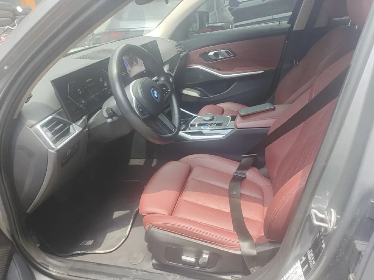 2022 BMW i3 BEV 70KWH,autocango,china used car exporter,china ev exporter,chinese used car exporter,chinese used ev exporter