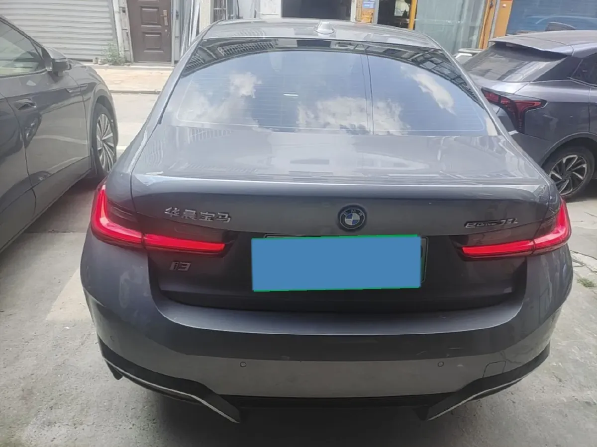 2022 BMW i3 BEV 70KWH,autocango,china used car exporter,china ev exporter,chinese used car exporter,chinese used ev exporter