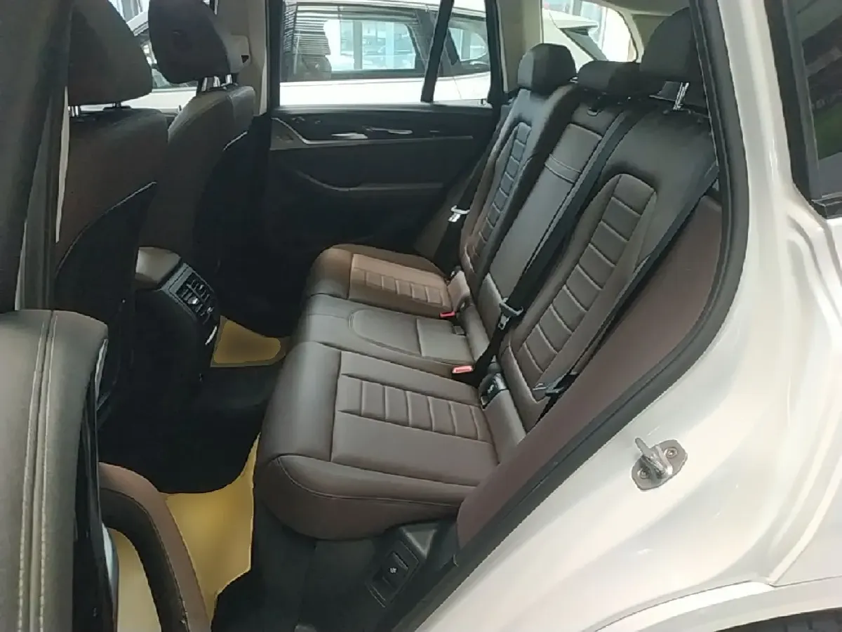 2018 BMW X3 2.0T 184HP L4 8AT,autocango,china used car exporter,china ev exporter,chinese used car exporter,chinese used ev exporter