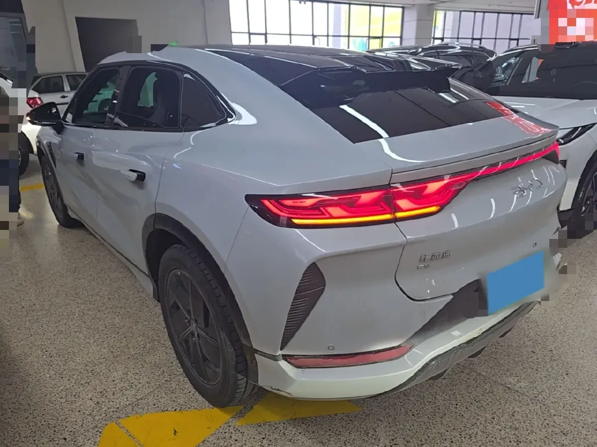 2025 BYD SongL EV BEV 71.8KWH,autocango,china used car exporter,china ev exporter,chinese used car exporter,chinese used ev exporter