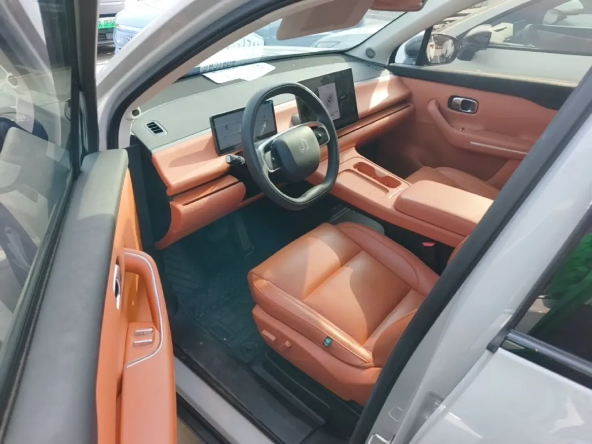 2024 Leapmotor C10 BEV 69.9KWH,autocango,china used car exporter,china ev exporter,chinese used car exporter,chinese used ev exporter