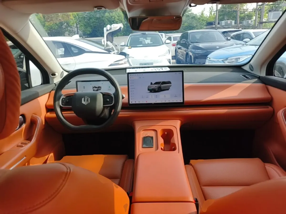 2024 Leapmotor C10 BEV 69.9KWH,autocango,china used car exporter,china ev exporter,chinese used car exporter,chinese used ev exporter