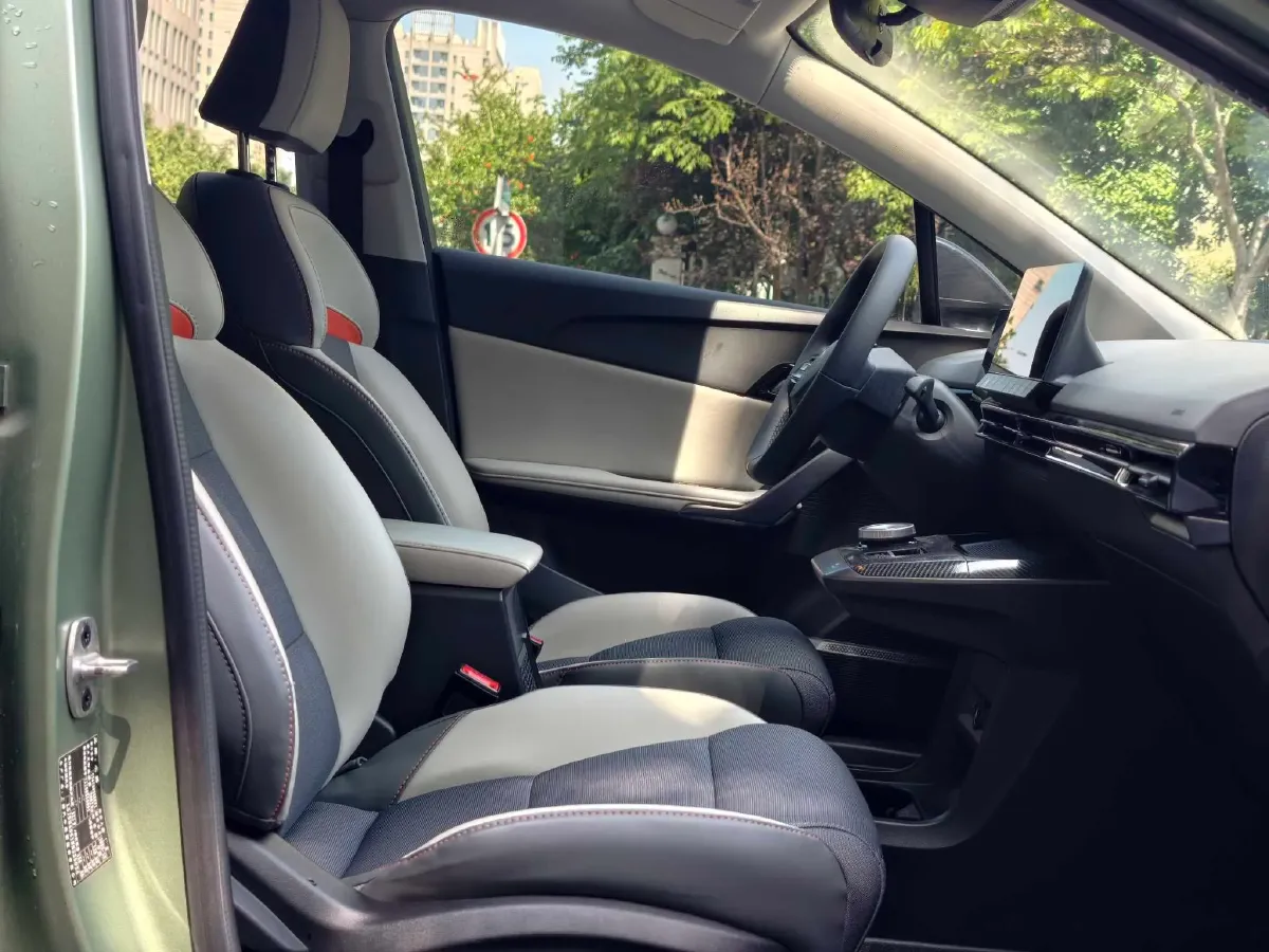 2022 MG MG4 BEV 51KWH,autocango,china used car exporter,china ev exporter,chinese used car exporter,chinese used ev exporter