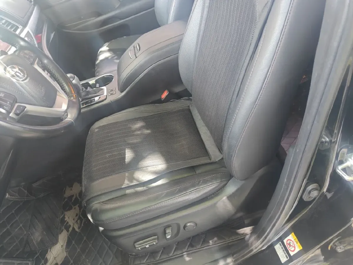 2018 Toyota Highlander 2.0T 220HP L4 6AT,autocango,china used car exporter,china ev exporter,chinese used car exporter,chinese used ev exporter