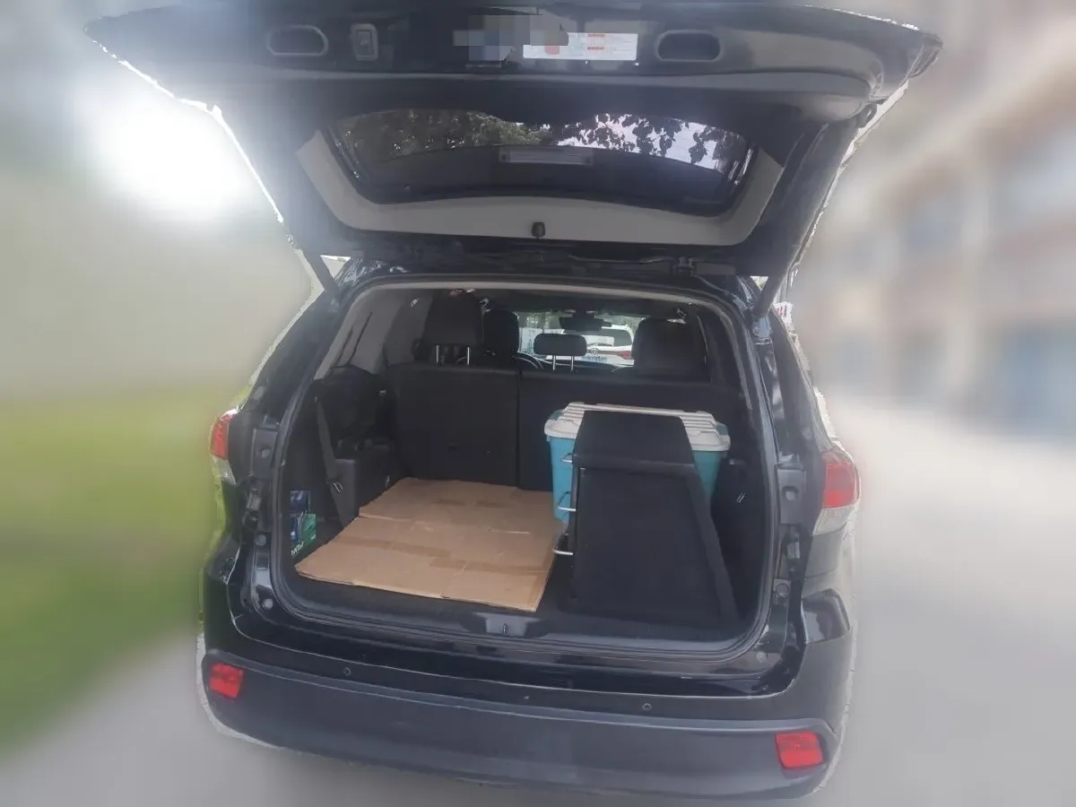 2018 Toyota Highlander 2.0T 220HP L4 6AT,autocango,china used car exporter,china ev exporter,chinese used car exporter,chinese used ev exporter
