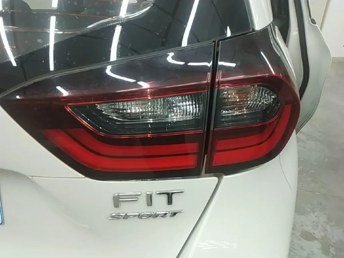 2021 Honda Fit 1.5L 131HP L4 CVT,autocango,china used car exporter,china ev exporter,chinese used car exporter,chinese used ev exporter