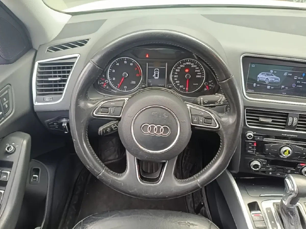 2015 Audi Q5 2.0T 224HP L4 8AT,autocango,china used car exporter,china ev exporter,chinese used car exporter,chinese used ev exporter