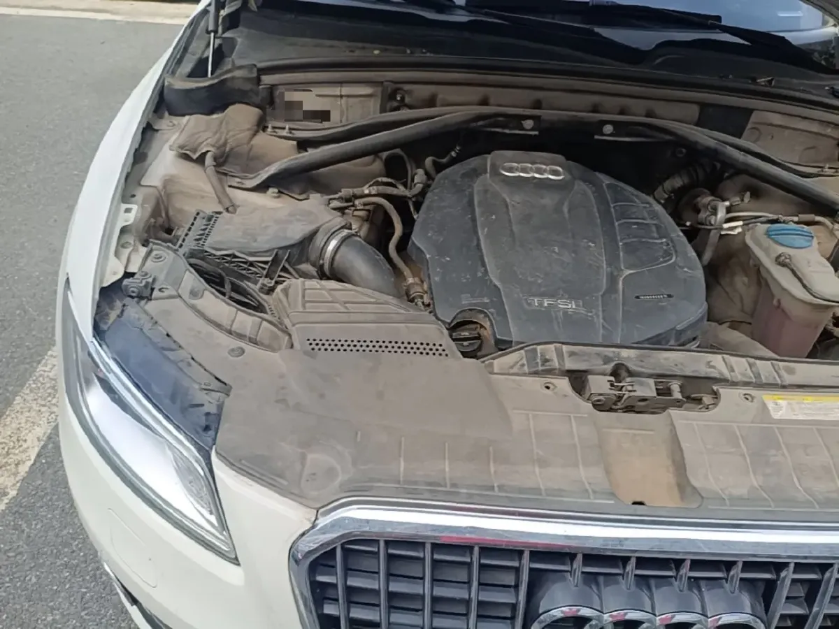 2015 Audi Q5 2.0T 224HP L4 8AT,autocango,china used car exporter,china ev exporter,chinese used car exporter,chinese used ev exporter