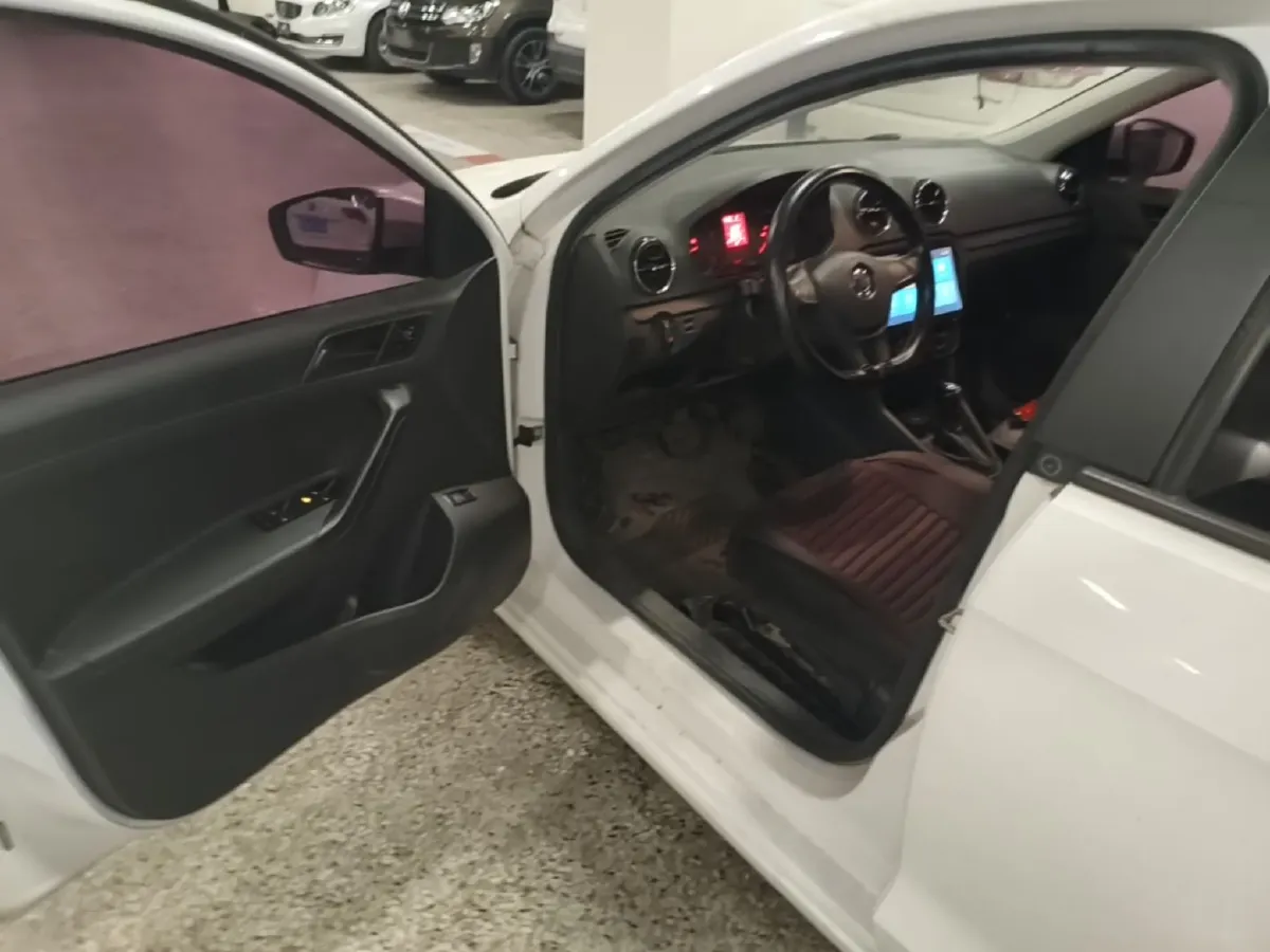 2017 Volkswagen Jetta 1.5L 110HP L4 6AT,autocango,china used car exporter,china ev exporter,chinese used car exporter,chinese used ev exporter