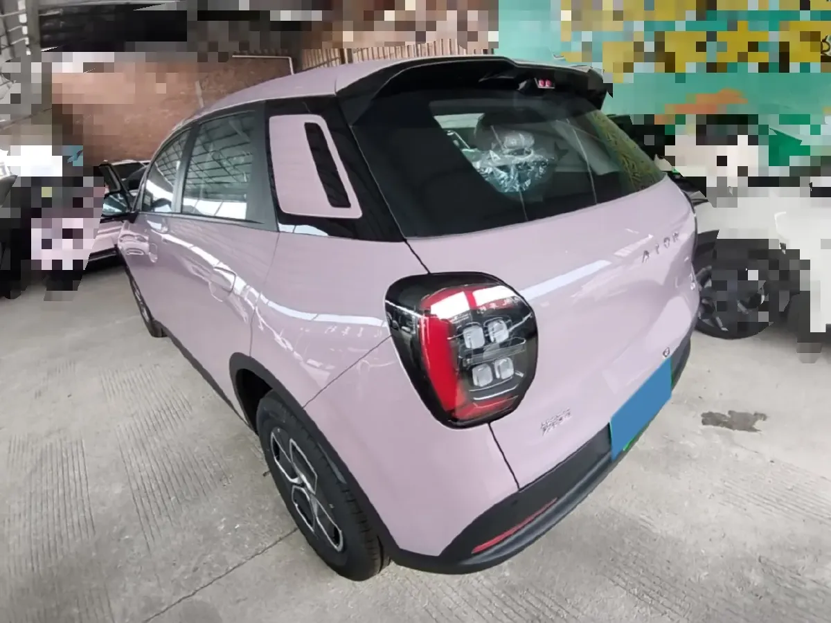 2025 Aion AION UT BEV,autocango,china used car exporter,china ev exporter,chinese used car exporter,chinese used ev exporter