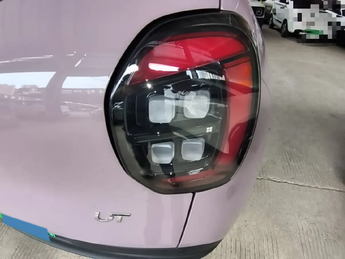 2025 Aion AION UT BEV,autocango,china used car exporter,china ev exporter,chinese used car exporter,chinese used ev exporter