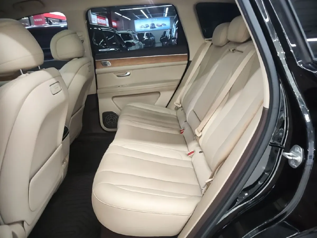 2024 AITO AITO M7 1.5T 152HP L4 REEV 40KWH,autocango,china used car exporter,china ev exporter,chinese used car exporter,chinese used ev exporter