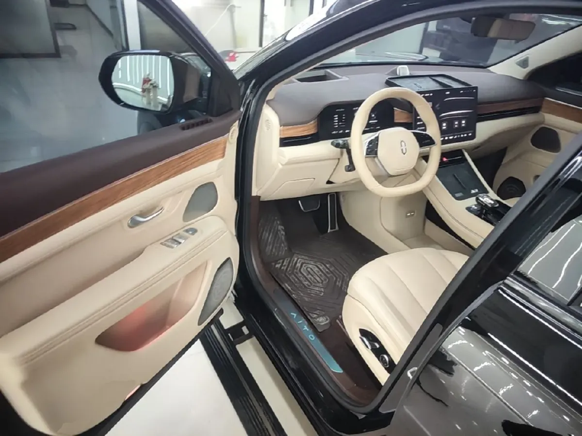 2024 AITO AITO M7 1.5T 152HP L4 REEV 40KWH,autocango,china used car exporter,china ev exporter,chinese used car exporter,chinese used ev exporter