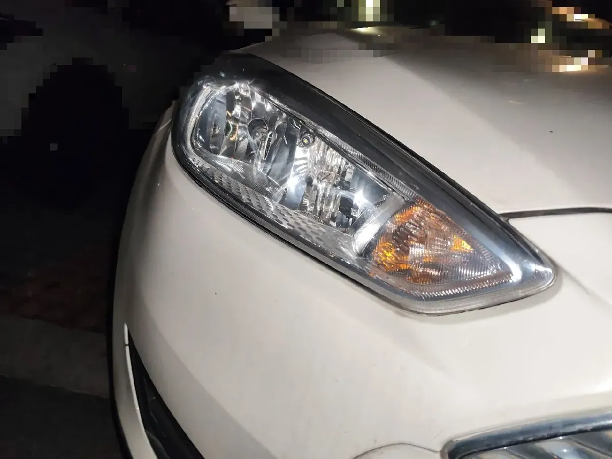 2017 Ford Focus 1.6L 125HP L4 5MT,autocango,china used car exporter,china ev exporter,chinese used car exporter,chinese used ev exporter