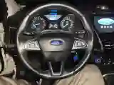 2017 Ford Focus 1.6L 125HP L4 5MT