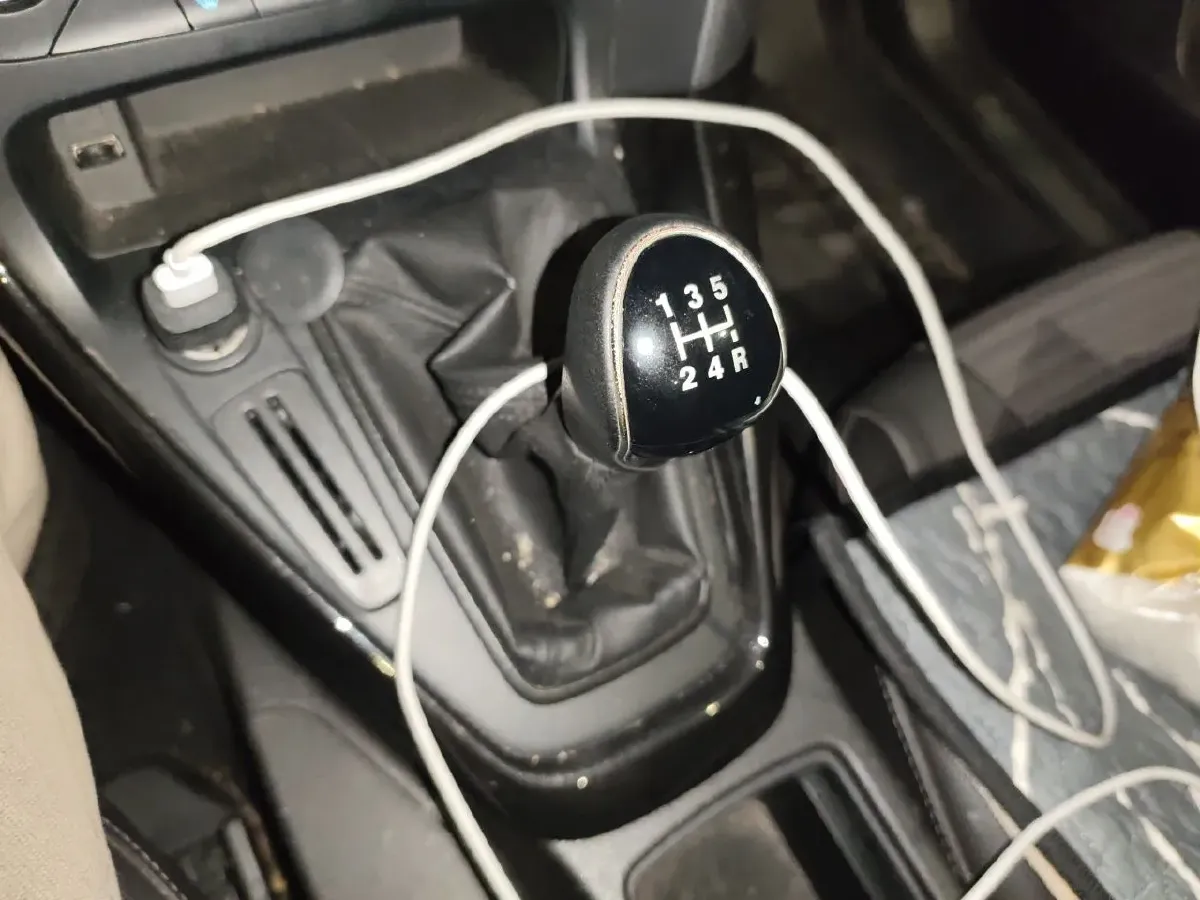 2017 Ford Focus 1.6L 125HP L4 5MT,autocango,china used car exporter,china ev exporter,chinese used car exporter,chinese used ev exporter