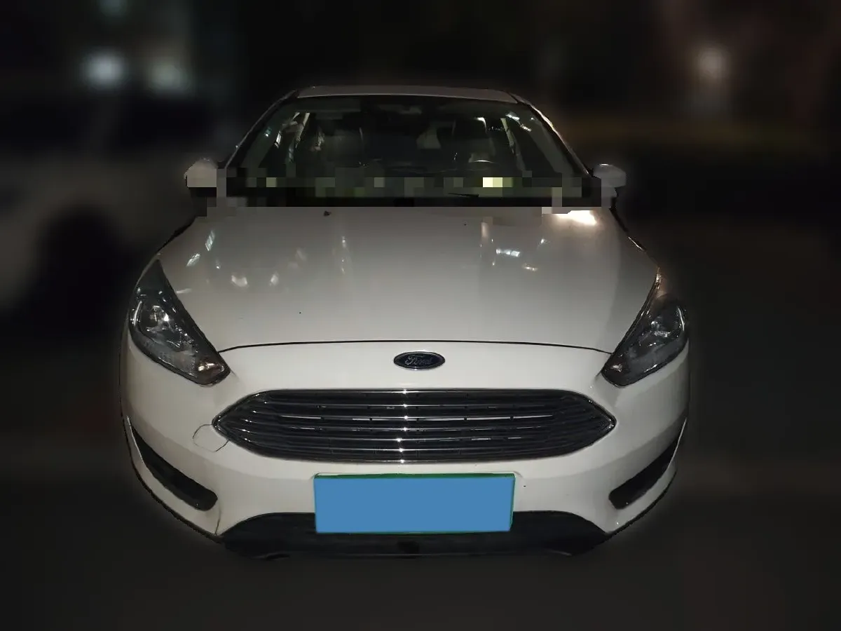 2017 Ford Focus 1.6L 125HP L4 5MT,autocango,china used car exporter,china ev exporter,chinese used car exporter,chinese used ev exporter