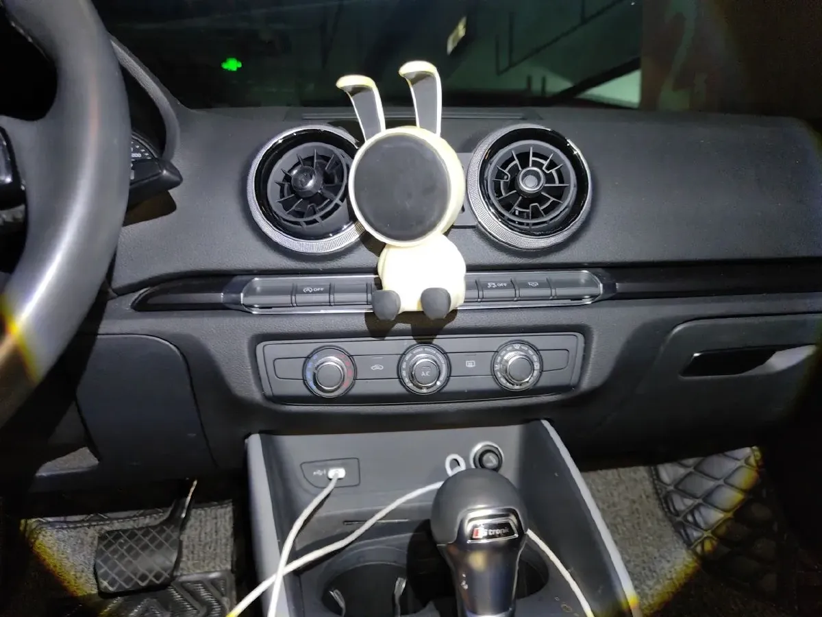 2020 Audi A3 1.4T 150HP L4 7DCT,autocango,china used car exporter,china ev exporter,chinese used car exporter,chinese used ev exporter