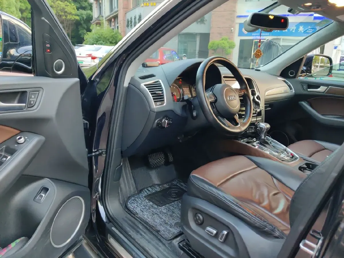 2016 Audi Q5 2.0T 224HP L4 8AT,autocango,china used car exporter,china ev exporter,chinese used car exporter,chinese used ev exporter