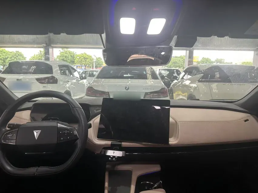 2022 Deepal SL03 Range Extended 95HP REEV 28.39KWH,autocango,china used car exporter,china ev exporter,chinese used car exporter,chinese used ev exporter