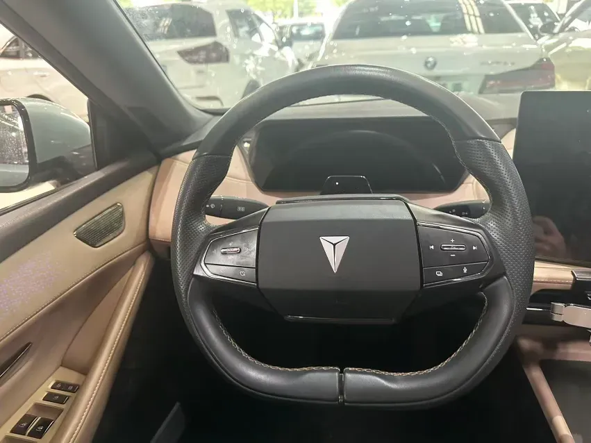 2022 Deepal SL03 Range Extended 95HP REEV 28.39KWH,autocango,china used car exporter,china ev exporter,chinese used car exporter,chinese used ev exporter