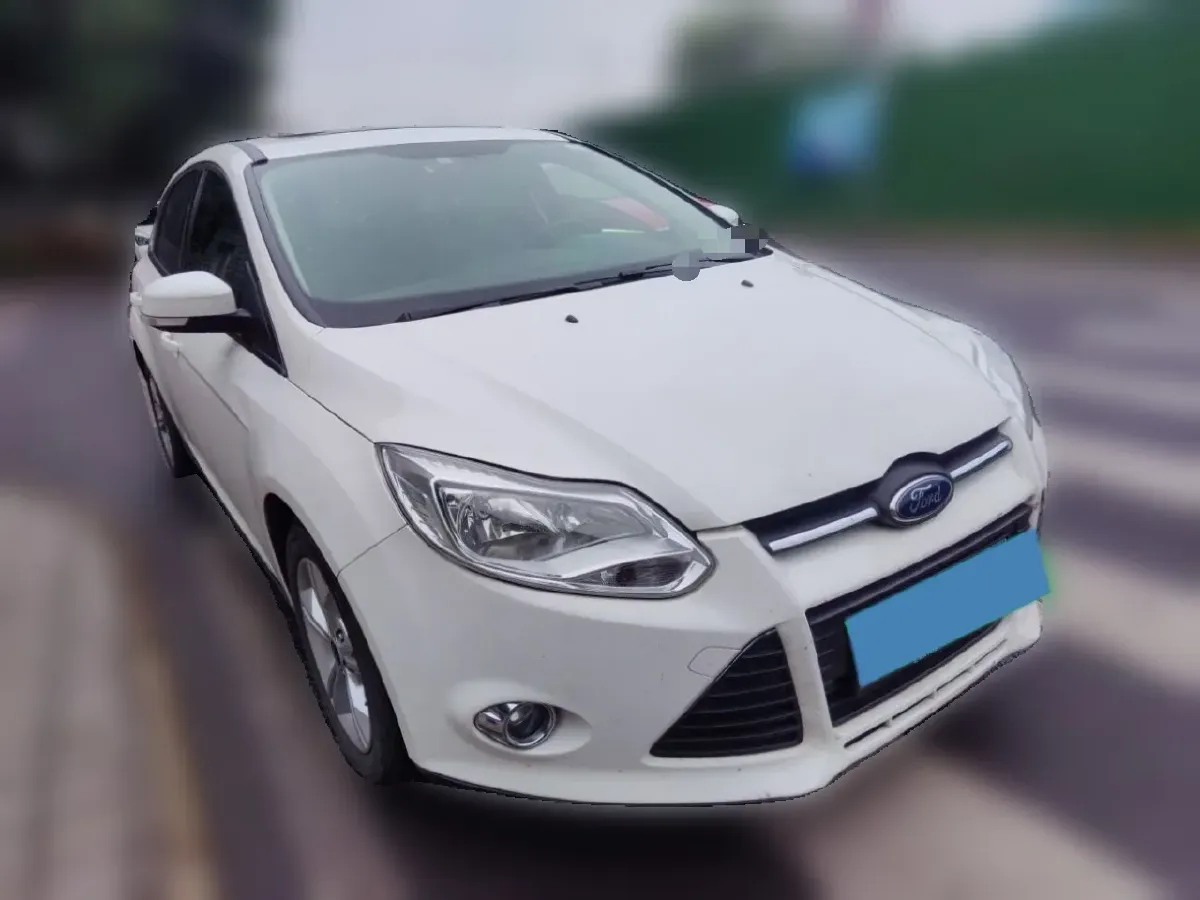 2012 Ford Focus 1.6L 125HP L4 6DCT,autocango,china used car exporter,china ev exporter,chinese used car exporter,chinese used ev exporter