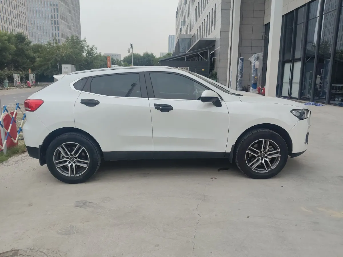 2020 Haval F5 1.5T 169HP L4 7DCT,autocango,china used car exporter,china ev exporter,chinese used car exporter,chinese used ev exporter