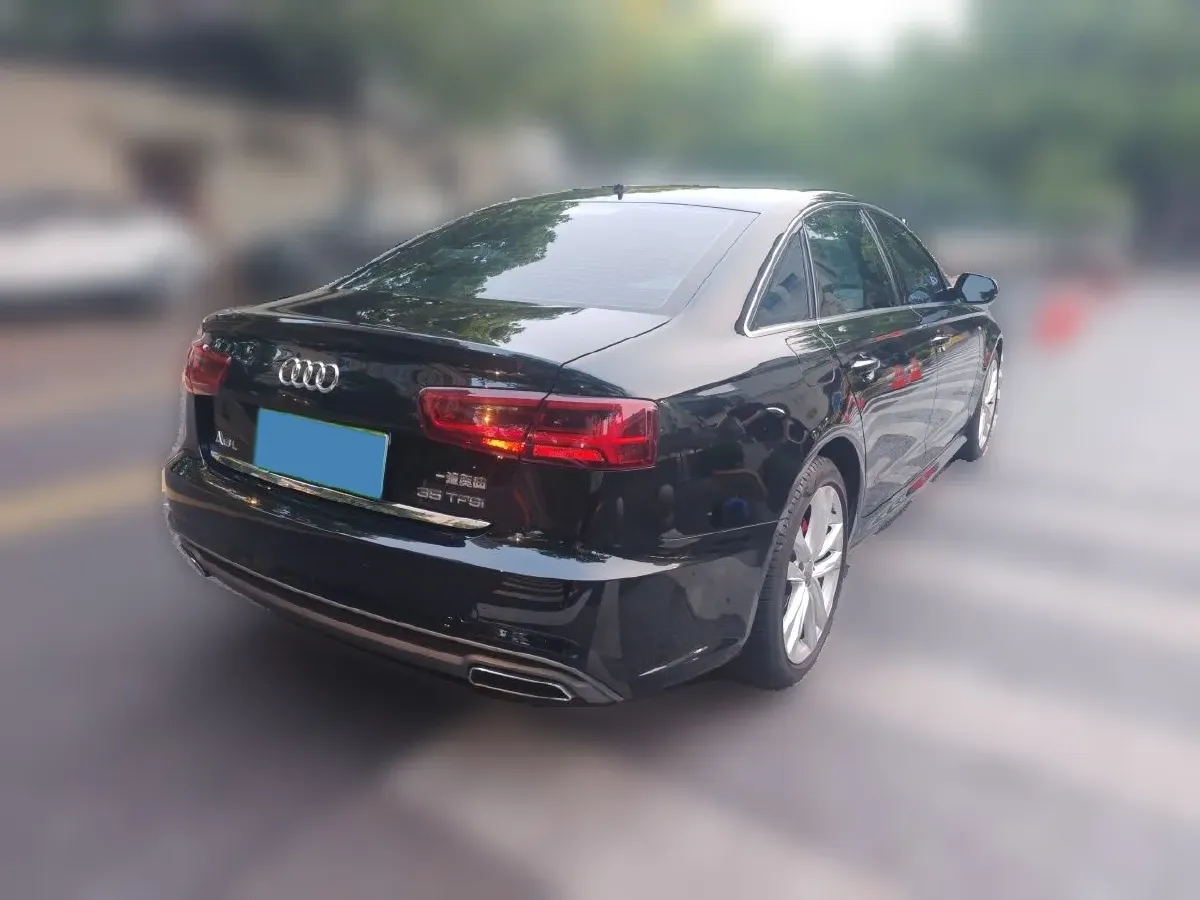 2018 Audi A6L 2.0T 224HP L4 7DCT,autocango,china used car exporter,china ev exporter,chinese used car exporter,chinese used ev exporter