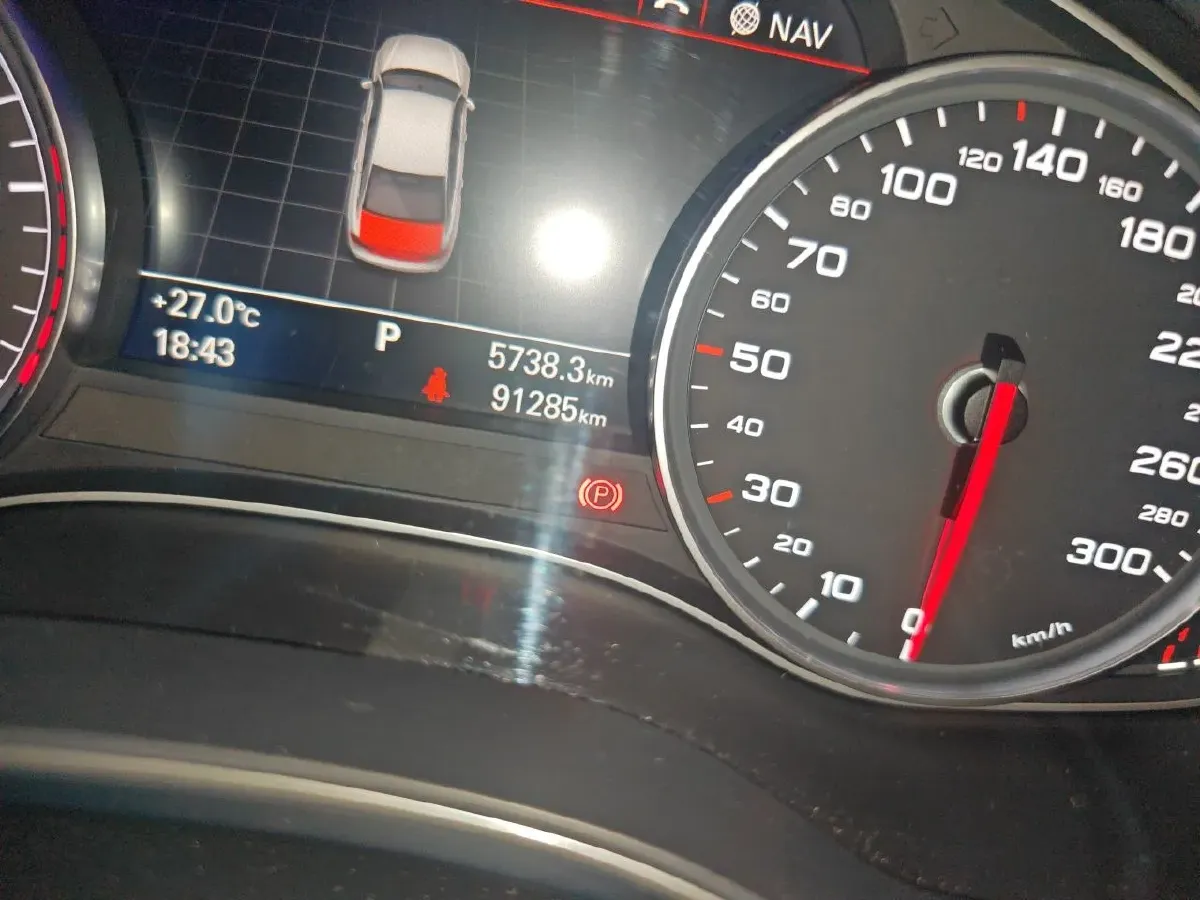 2018 Audi A6L 2.0T 224HP L4 7DCT,autocango,china used car exporter,china ev exporter,chinese used car exporter,chinese used ev exporter