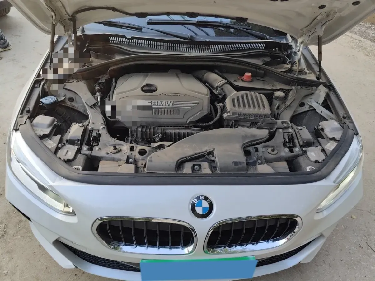 2020 BMW 1 Series 1.5T 140HP L3 7DCT,autocango,china used car exporter,china ev exporter,chinese used car exporter,chinese used ev exporter