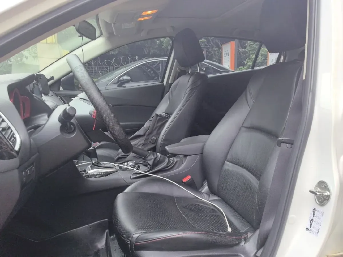 2016 Mazda 3 Axela 1.5L 117HP L4 6AT,autocango,china used car exporter,china ev exporter,chinese used car exporter,chinese used ev exporter
