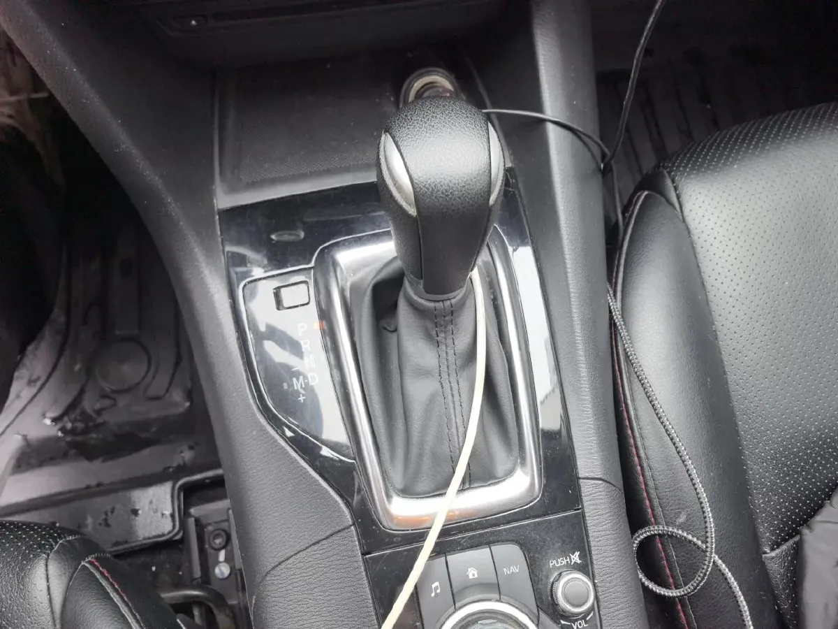 2016 Mazda 3 Axela 1.5L 117HP L4 6AT,autocango,china used car exporter,china ev exporter,chinese used car exporter,chinese used ev exporter
