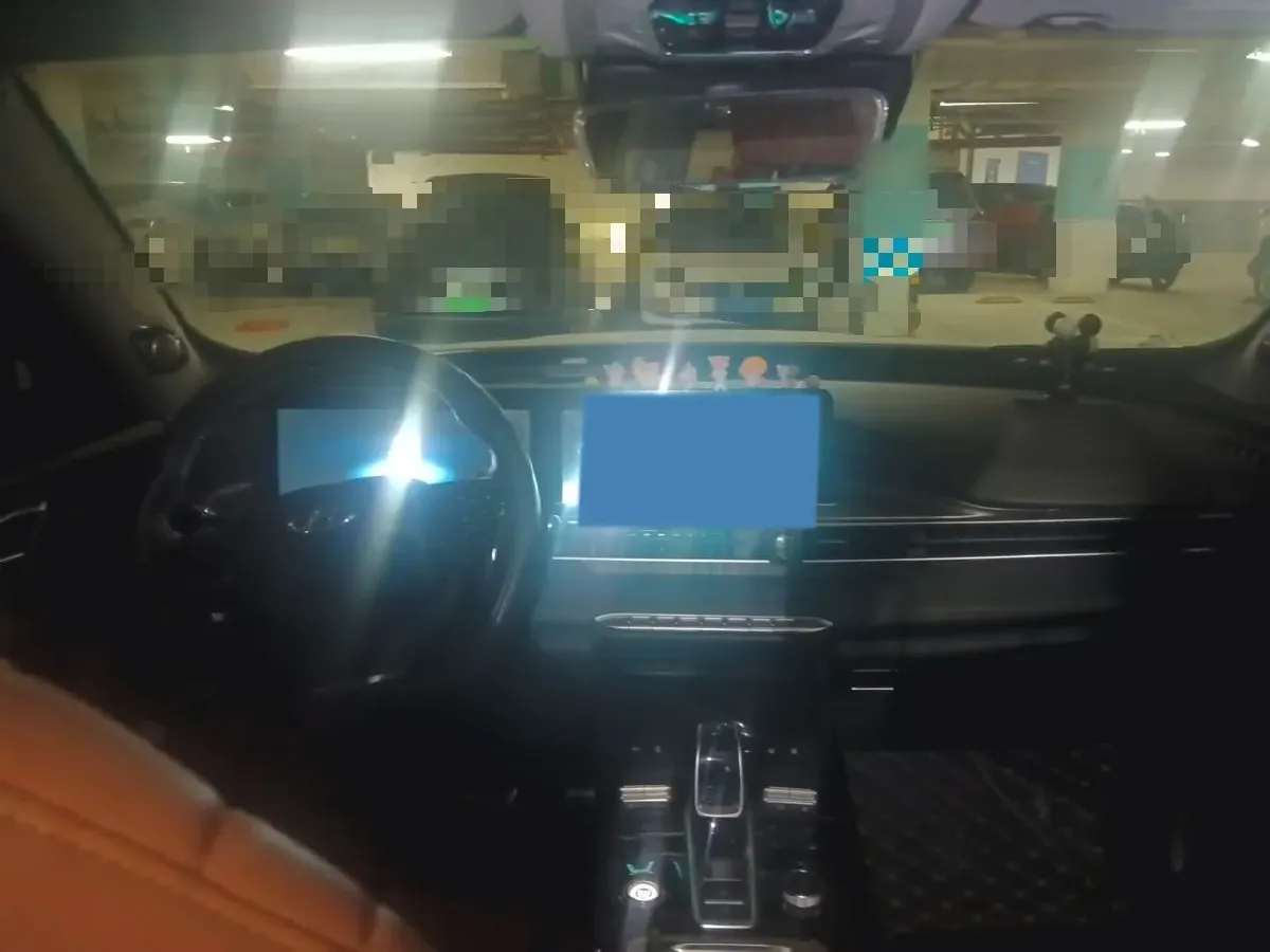 2021 Geely Monjaro 2.0T 218HP L4 7DCT,autocango,china used car exporter,china ev exporter,chinese used car exporter,chinese used ev exporter