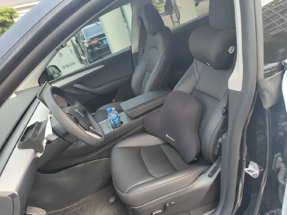 2022 Tesla Model Y BEV 60KWH,autocango,china used car exporter,china ev exporter,chinese used car exporter,chinese used ev exporter