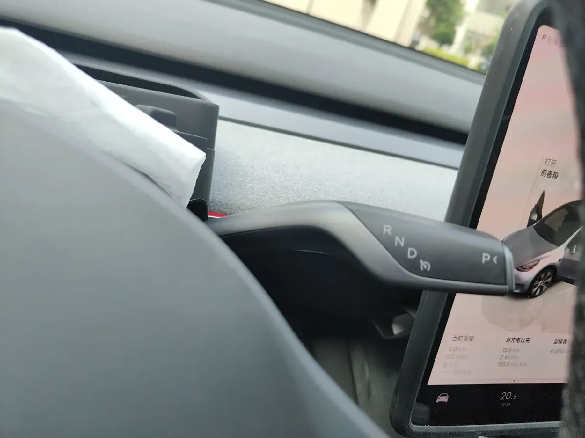 2022 Tesla Model Y BEV 60KWH,autocango,china used car exporter,china ev exporter,chinese used car exporter,chinese used ev exporter