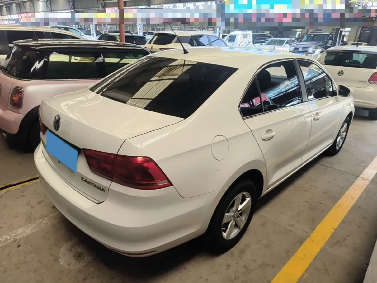 2015 Volkswagen Santana 1.4L 90HP L4 5MT,autocango,china used car exporter,china ev exporter,chinese used car exporter,chinese used ev exporter