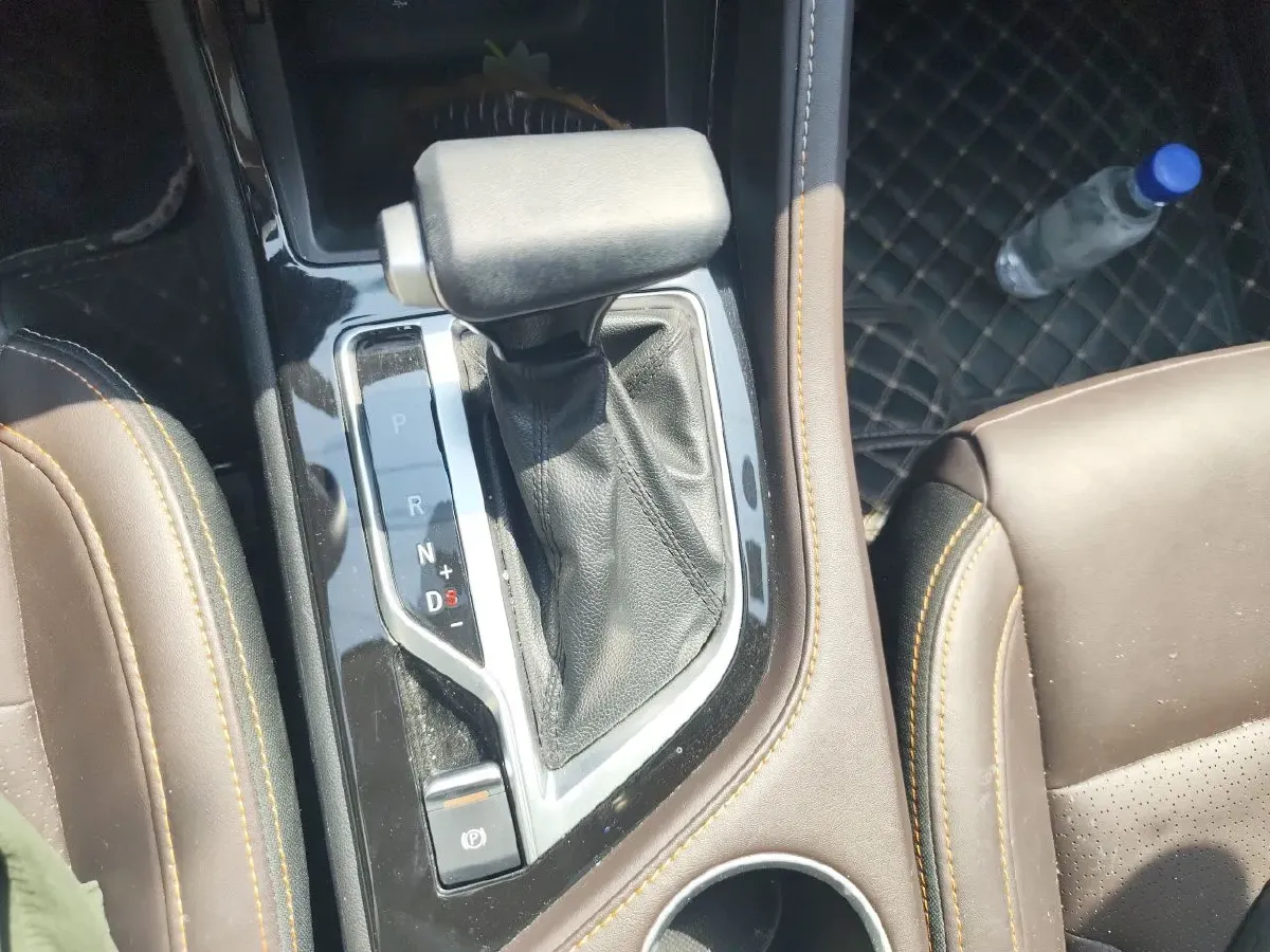 2018 ChangAn CS55 1.5T 156HP L4 6AT,autocango,china used car exporter,china ev exporter,chinese used car exporter,chinese used ev exporter