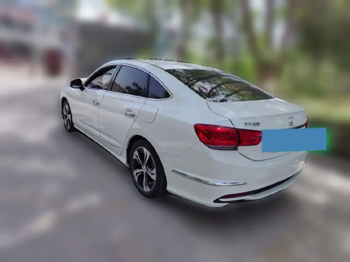 2015 Honda Spirior 2.4L 208HP L4 8DCT,autocango,china used car exporter,china ev exporter,chinese used car exporter,chinese used ev exporter