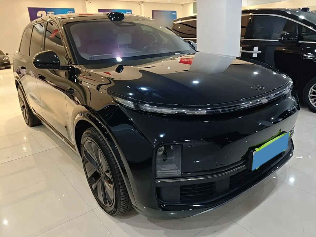 2024 Li L9 Range Extended 154HP REEV 52.3KWH,autocango,china used car exporter,china ev exporter,chinese used car exporter,chinese used ev exporter