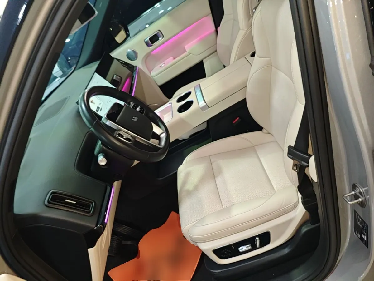 2024 Li L9 Range Extended 154HP REEV 52.3KWH,autocango,china used car exporter,china ev exporter,chinese used car exporter,chinese used ev exporter