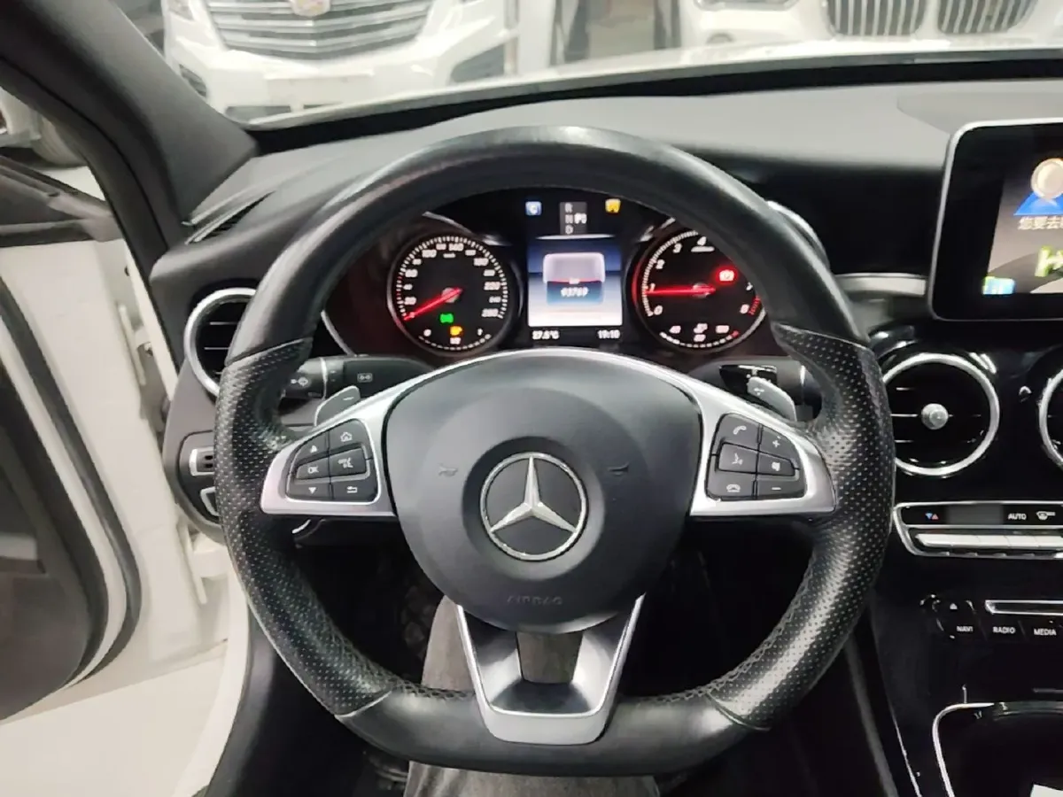2016 Mercedes-Benz C Class 2.0T 184HP L4 7AT,autocango,china used car exporter,china ev exporter,chinese used car exporter,chinese used ev exporter