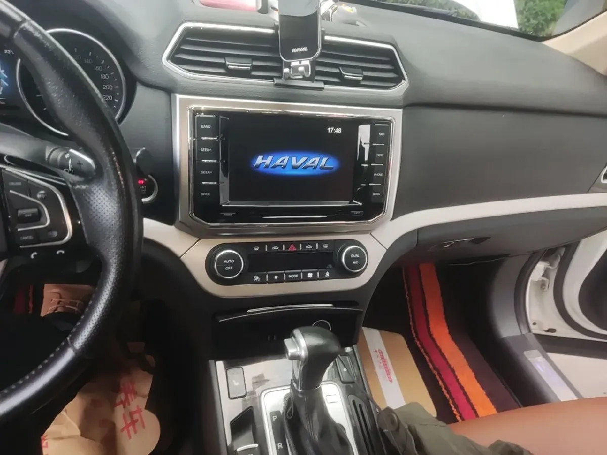 2015 Haval H6 Coupe 2.0T 194HP L4 6DCT,autocango,china used car exporter,china ev exporter,chinese used car exporter,chinese used ev exporter