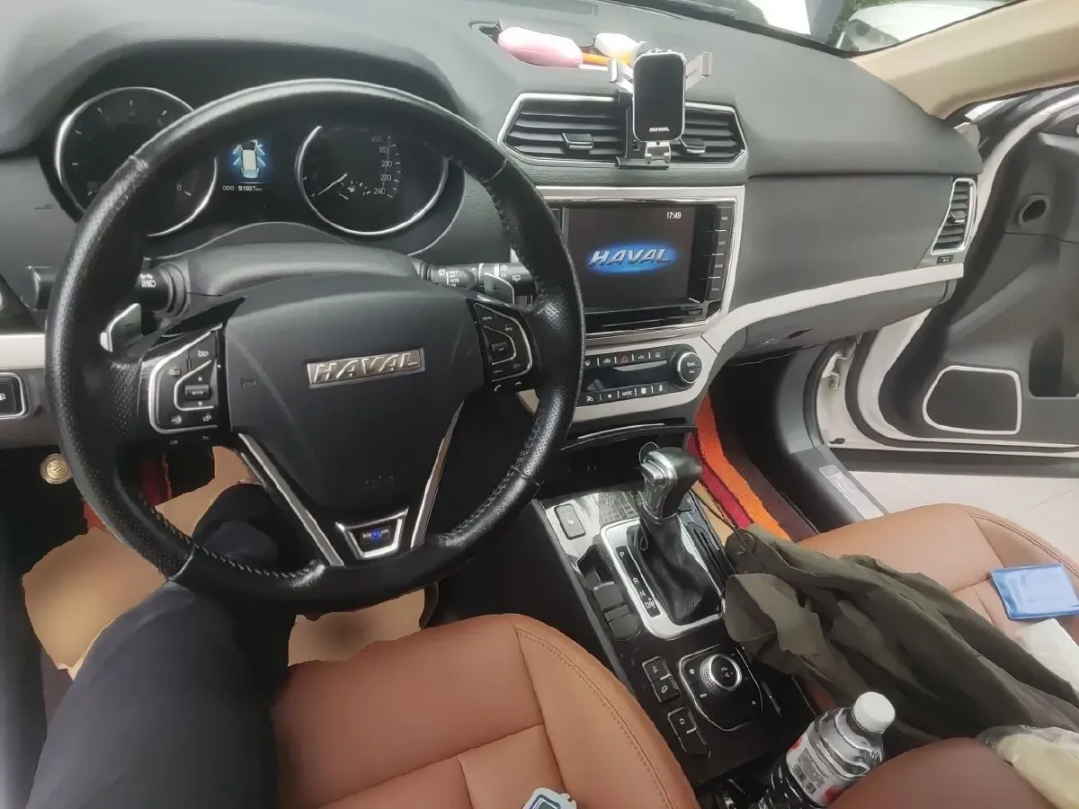 2015 Haval H6 Coupe 2.0T 194HP L4 6DCT,autocango,china used car exporter,china ev exporter,chinese used car exporter,chinese used ev exporter