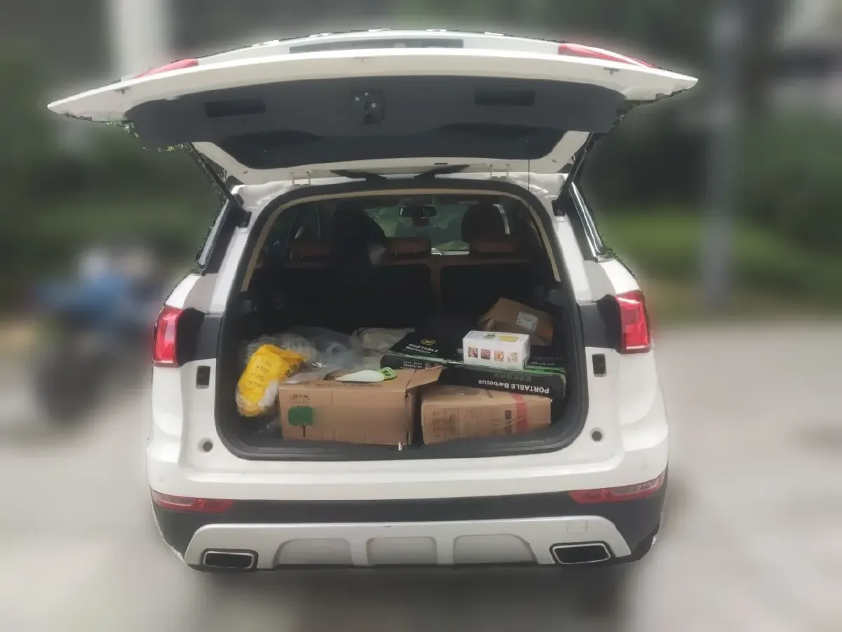 2015 Haval H6 Coupe 2.0T 194HP L4 6DCT,autocango,china used car exporter,china ev exporter,chinese used car exporter,chinese used ev exporter