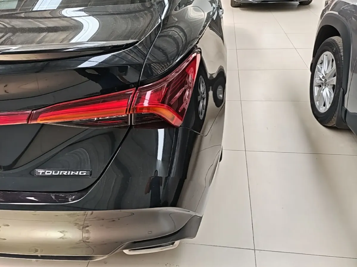 2019 Toyota Avalon 2.5L 209HP L4 8AT,autocango,china used car exporter,china ev exporter,chinese used car exporter,chinese used ev exporter