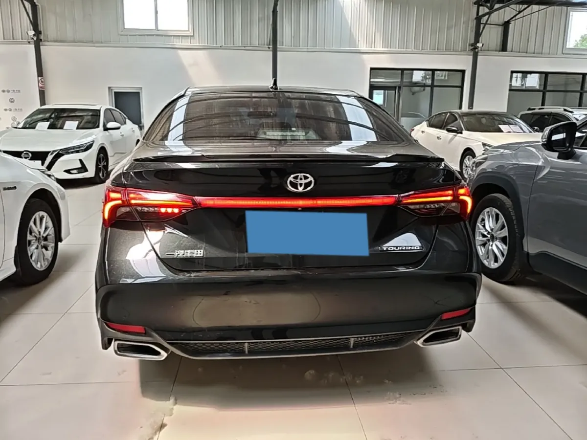2019 Toyota Avalon 2.5L 209HP L4 8AT,autocango,china used car exporter,china ev exporter,chinese used car exporter,chinese used ev exporter