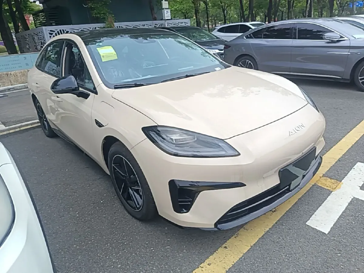 2025 Aion AION RT BEV 68.1KWH,autocango,china used car exporter,china ev exporter,chinese used car exporter,chinese used ev exporter
